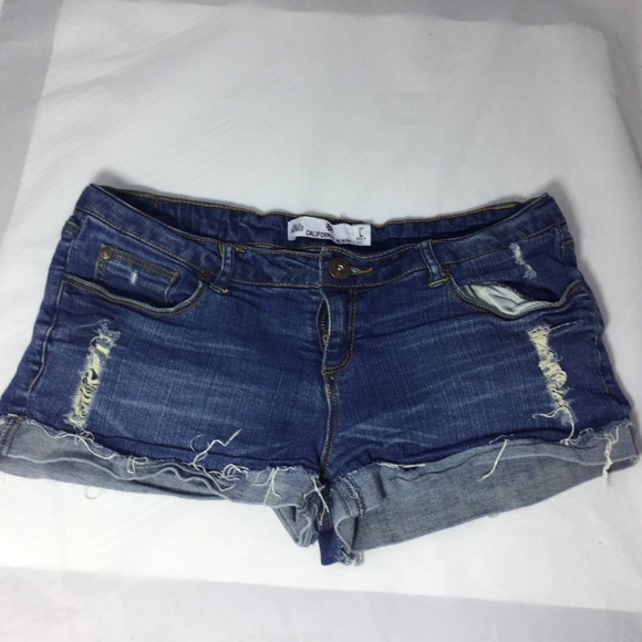California by Reflex Pants - California by Reflex Jean shorts distressed
